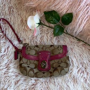 make an offer - Coach Wristlet brown/pink